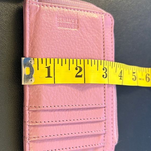 Pink Genuine Leather Key & Card/Money Holder - Picture 9 of 10